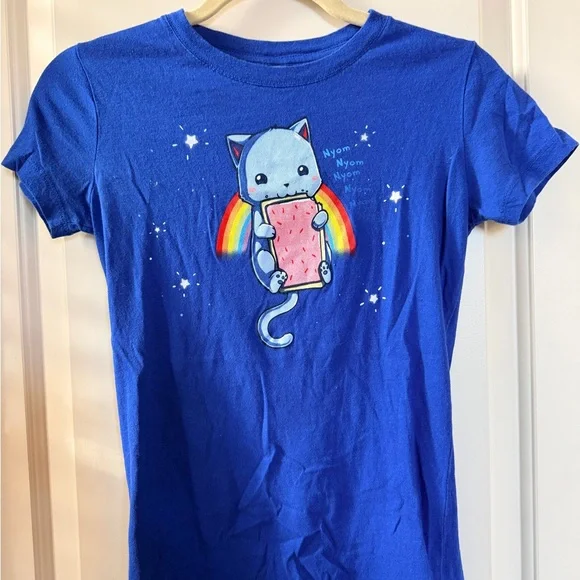 Tee Turtle Cat eating a Pop Tart womens shirt - Picture 1 of 3